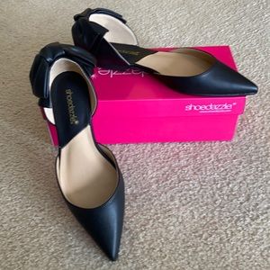 Shoe Dazzle: Manerva Pointed Toe Flats
